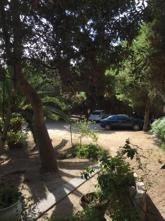 Il Melangolo SantʼAntìoco Exteriör bild